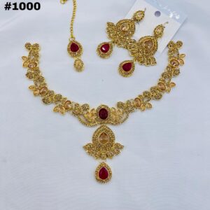 New Extravagant Round Set +Earings +Bindia