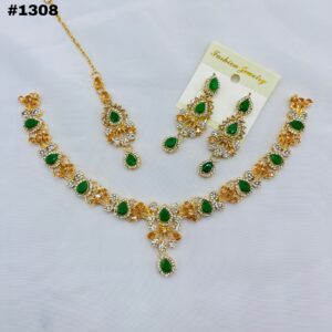 New Beautiful Designer Round Set +Earings +Bindia