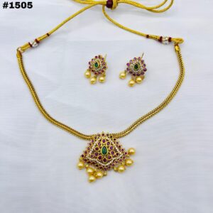 New Beautiful South Indian Round Set +Earings