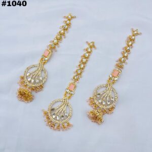 New Beautiful Fine Quality Earings +Bindia