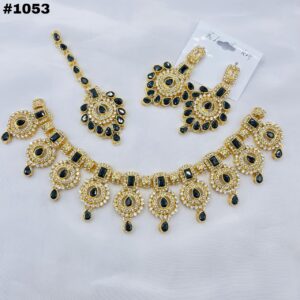 New Extravagant Designer Round Set +Earings +Bindia