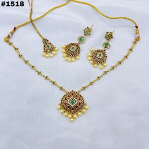 New Elegant South Indian Round Set +Earings +Bindia