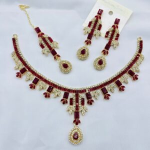 New Beautiful Designer Round Set +Earings +Bindia